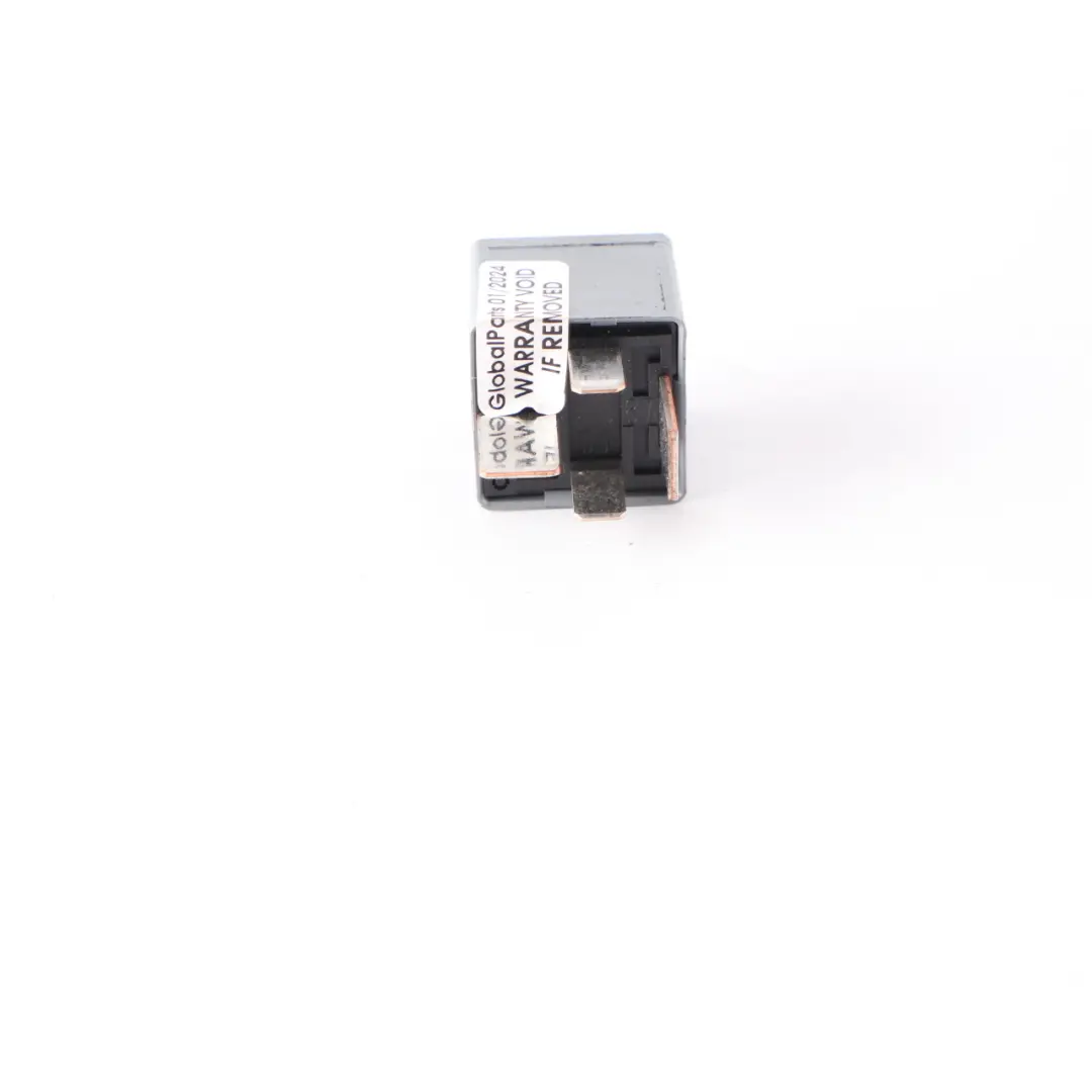 Mercedes W177 Relay 052 Engine Fuse Box Relay Slot B D E 70A Tyco - SKU A0035421619 - Part number A0035421619