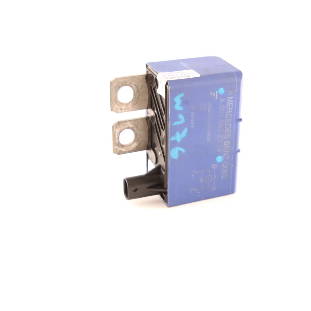 Przekaźnik Moduł Klemy Akumulatora 12V do Mercedes W176 W246 o numerze A0035422319 Mercedes W176 W246 Przekaźnik Moduł Klemy Akumulatora 12V - SKU A0035422319 - Numer Części A0035422319