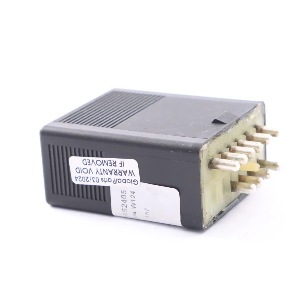  Relais Mercedes W124 E280 Benzin Benzinpumpe Abschalt Relais - SKU A0035452405 - Teilenummer A0035452405