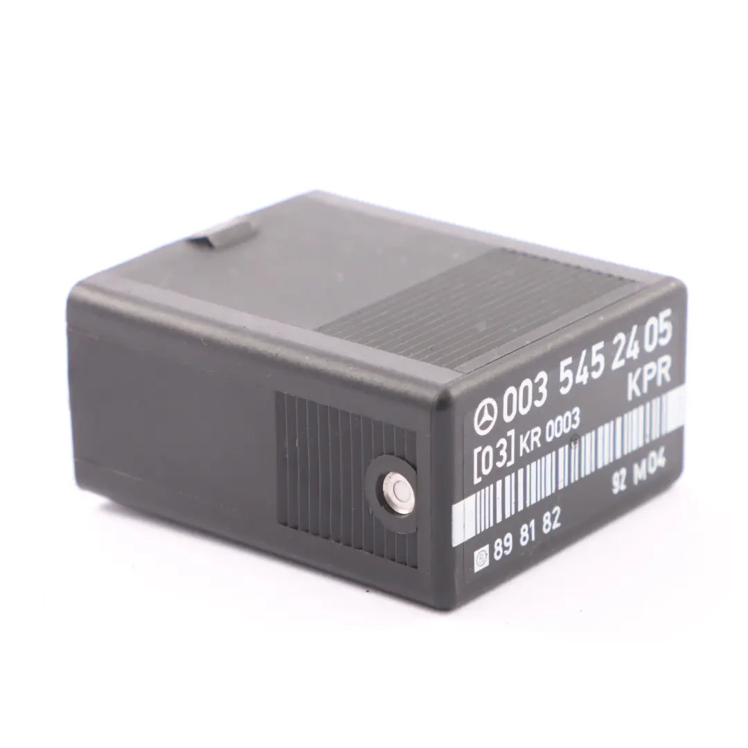  Relais Mercedes W124 E280 Relais de coupure de la pompe à pétrole - SKU A0035452405 - Numéro de pièce A0035452405