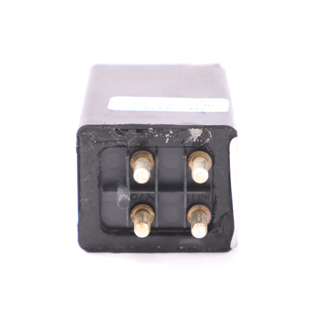 Kick Down Kickdown Relais Unité électrique pour Mercedes W202 W210 à propos du numéro de pièce A0035455005 Mercedes W202 W210 Kick Down Kickdown Relais Unité électrique - SKU A0035455005 - Numéro de pièce A0035455005