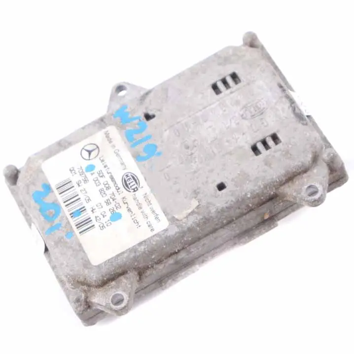 Module d'éclairage Mercedes W211 W219 Phares Xénon pour à propos du numéro de pièce A0038205826 Module d'éclairage Mercedes W211 W219 Phares Xénon - SKU A0038205826 - Numéro de pièce A0038205826