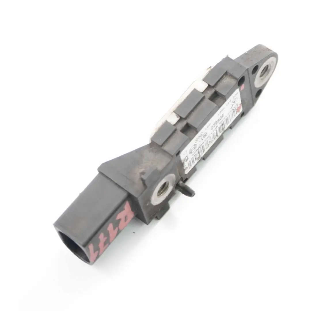 Crash Sensor Air Module Impact Control Unit to Mercedes SLK R171 with Part number A0038212851 Mercedes SLK R171 Crash Sensor Air Module Impact Control Unit - SKU A0038212851 - Part number A0038212851