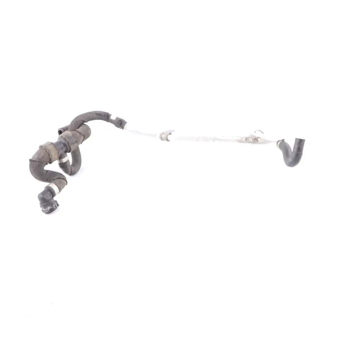 Heating Water Line Heater Circulation Pump Pipes to Mercedes W212 E63 with Part number A0039971689 Mercedes W212 E63 Heating Water Line Heater Circulation Pump Pipes - SKU A0039971689 - Part number A0039971689