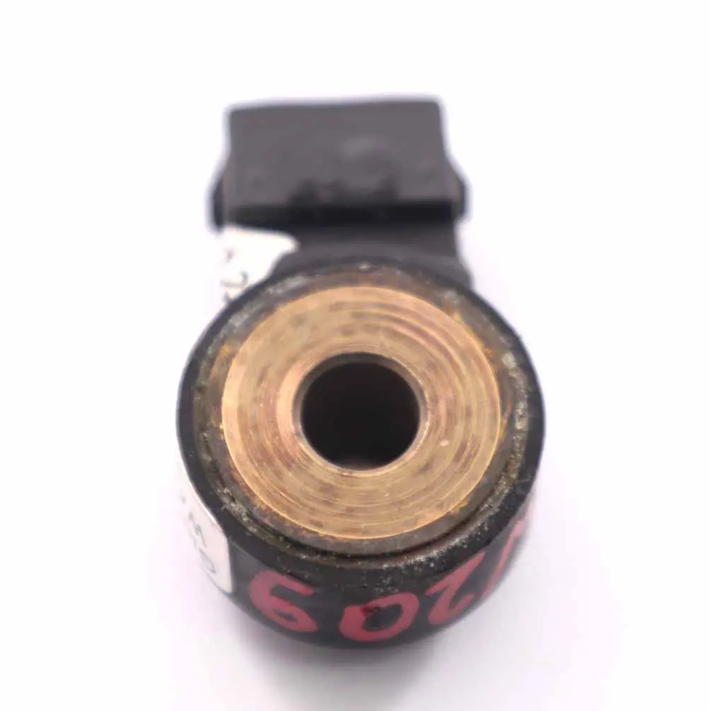 M272 Sensore sovralimentazione motore per Mercedes W203 W204 W212 con numero di parte A0041539028 Mercedes W203 W204 W212 M272 Sensore sovralimentazione motore - SKU A0041539028 - Numero di parte A0041539028