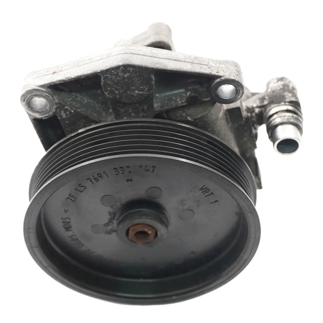 Pompe Mercedes W211 C219 Pompe hydraulique de direction assistée pour à propos du numéro de pièce A0044663601 Pompe Mercedes W211 C219 Pompe hydraulique de direction assistée - SKU A0044663601 - Numéro de pièce A0044663601
