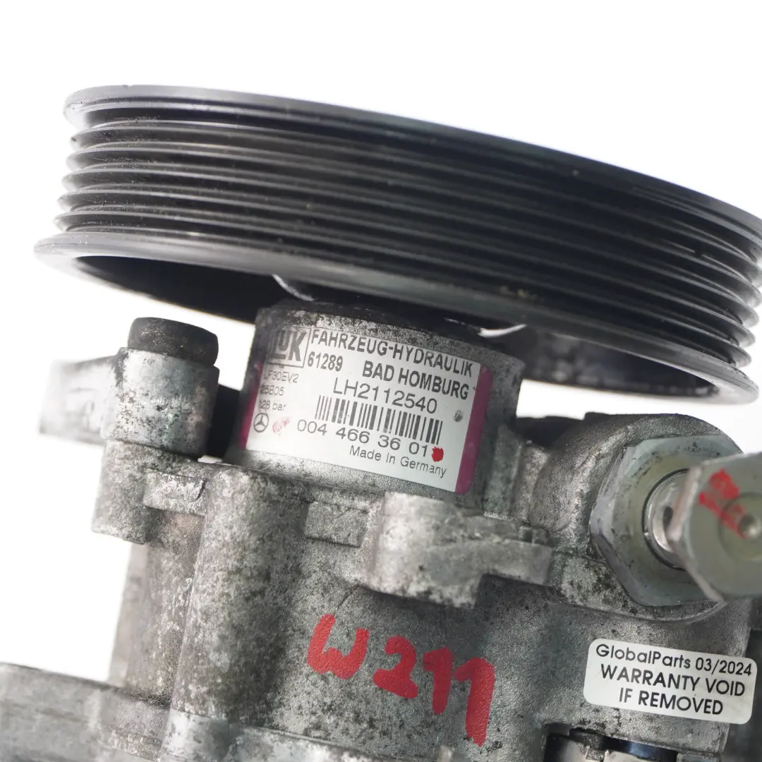Pompe Mercedes W211 C219 Pompe hydraulique de direction assistée pour à propos du numéro de pièce A0044663601 Pompe Mercedes W211 C219 Pompe hydraulique de direction assistée - SKU A0044663601 - Numéro de pièce A0044663601