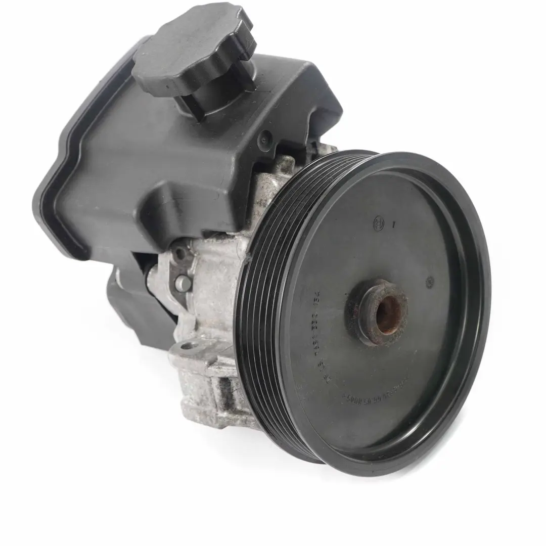 Mercedes W204 OM651 Diesel Lenkhilfepumpe Servopumpe Hydraulikpump - SKU A0044667001 - Teilenummer A0064662601