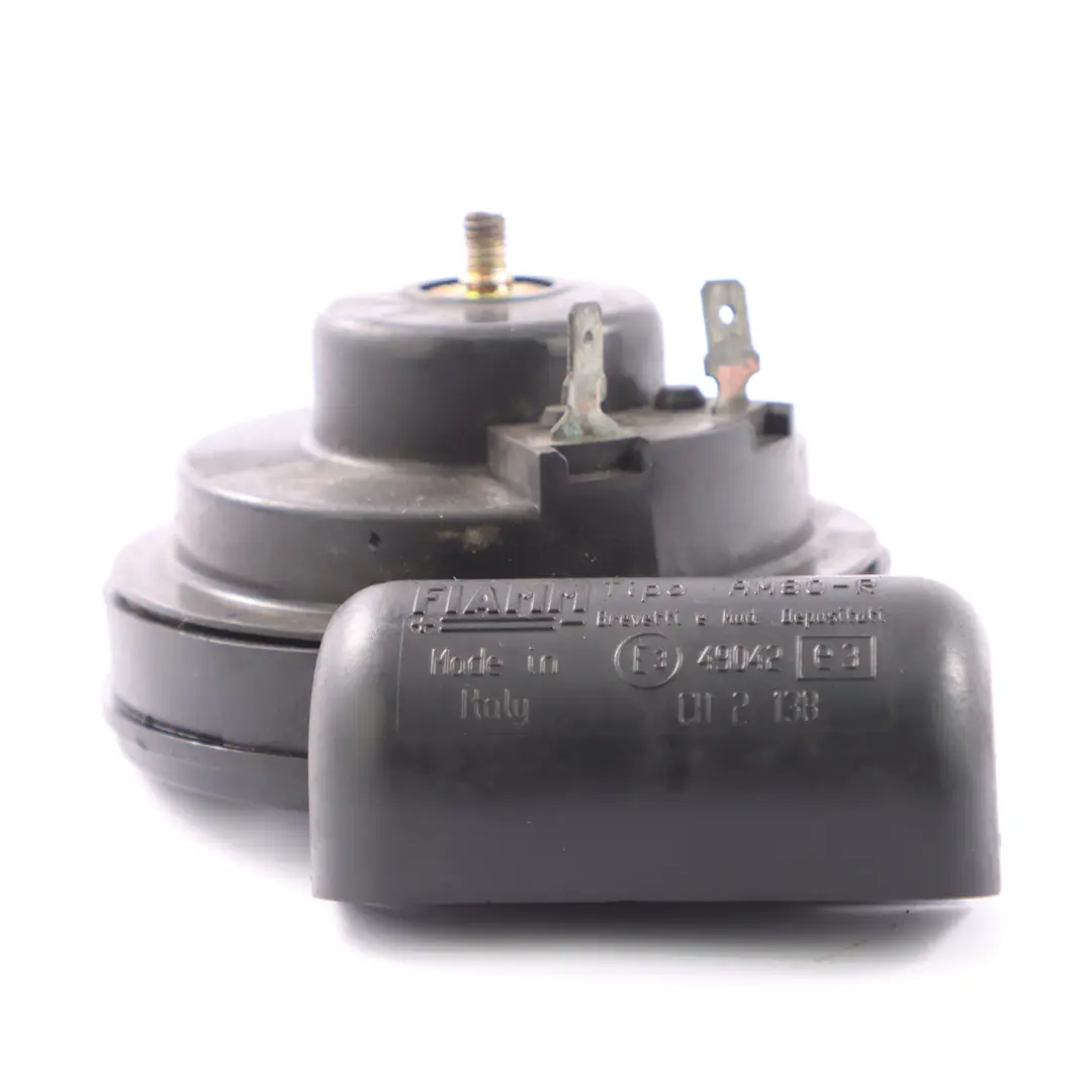 Klaxon Mercedes W124 W202 W210 Fanfare High Tone Siren 485Hz pour à propos du numéro de pièce A0045423620 Klaxon Mercedes W124 W202 W210 Fanfare High Tone Siren 485Hz - SKU A0045423620 - Numéro de pièce A0045423620