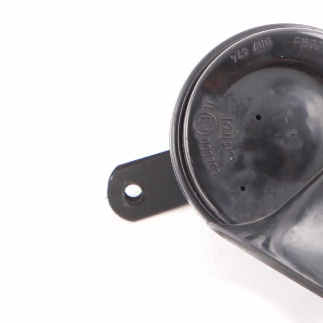 Horn Signal Siren Fanfare Hella 400Hz to Mercedes SLK R170 with Part number A0045425320 Mercedes SLK R170 Horn Signal Siren Fanfare Hella 400Hz - SKU A0045425320-1 - Part number A0045425320