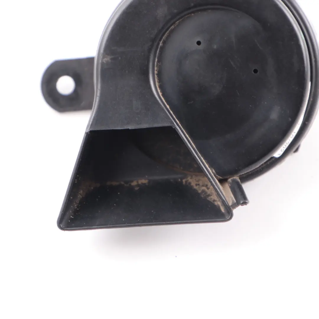 Horn Signal Fanfare Siren Alarm to Mercedes W203 with Part number A0045427720 Mercedes W203 Horn Signal Fanfare Siren Alarm - SKU A0045427720 - Part number A0045427720