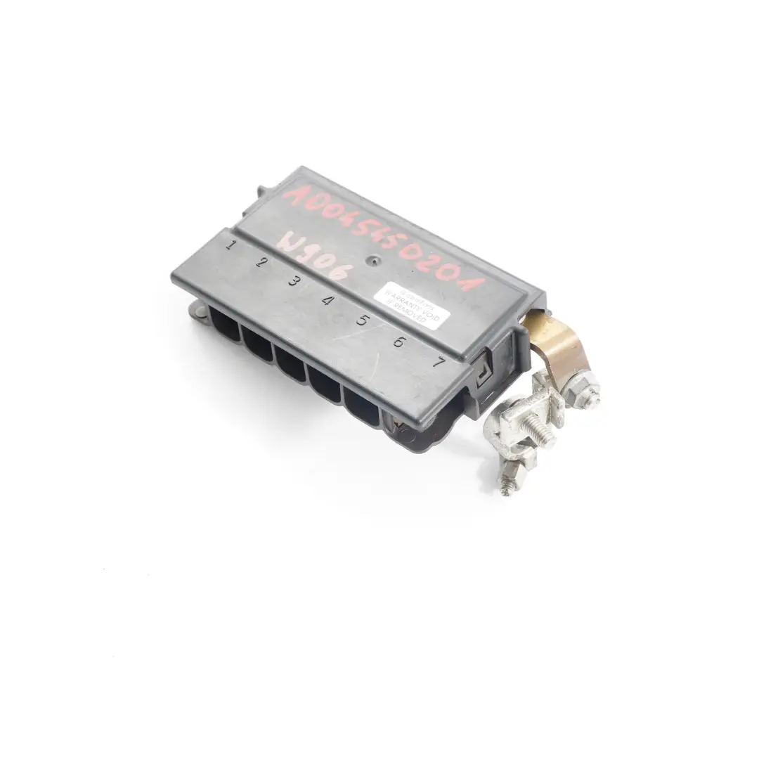 Sicherung Vorsicherungskasten Relais für Mercedes Sprinter W906 mit Teilenummer A0045450201 Mercedes Sprinter W906 Sicherung Vorsicherungskasten Relais - SKU A0045450201 - Teilenummer A0045450201