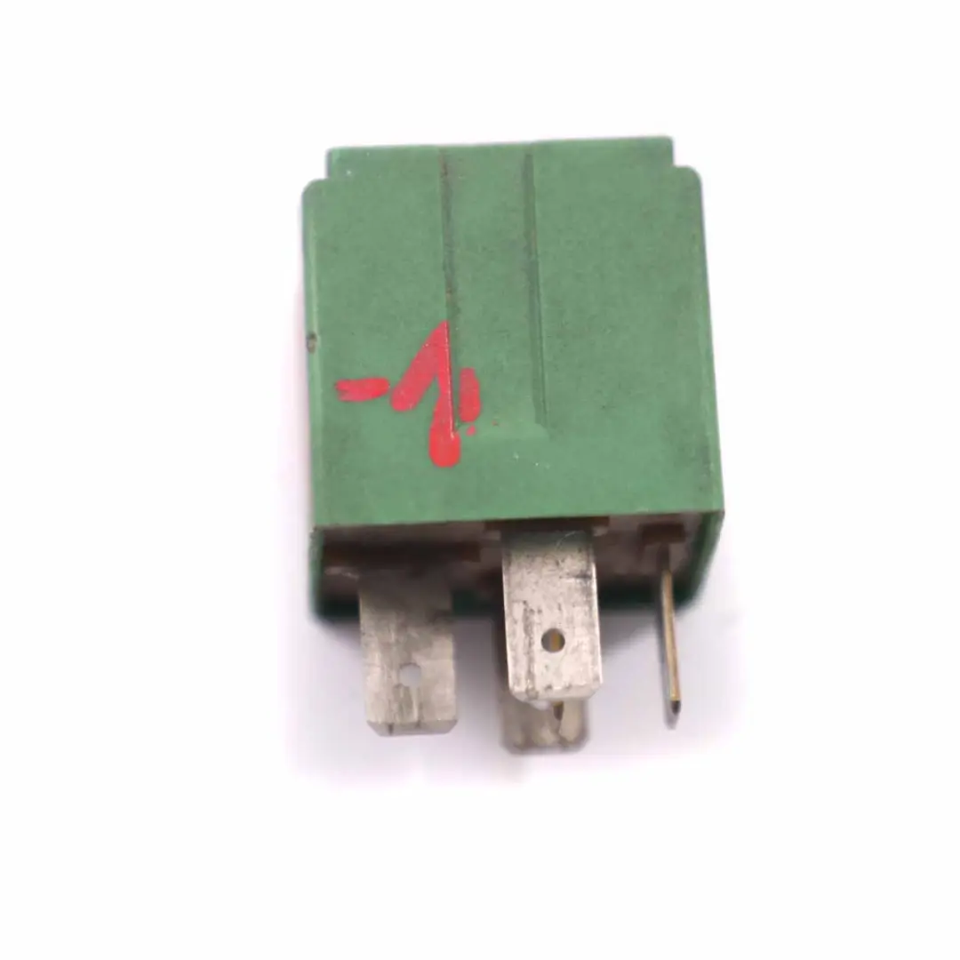 5-Pins Green Control Unit 12V to Mercedes W169 W203 W639 W906 Relay with Part number A0045450405 Mercedes W169 W203 W639 W906 Relay 5-Pins Green Control Unit 12V - SKU A0045450405 - Part number A0045450405