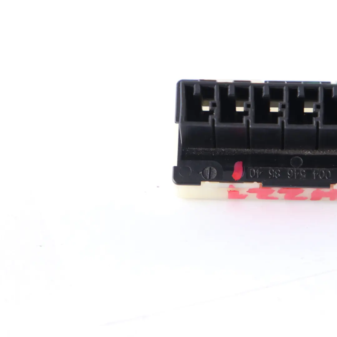 Caja del Distribuidor Bloque Unidad de Control Relé para Mercedes W221 con número de pieza A0045468540 Mercedes W221 Caja del Distribuidor Bloque Unidad de Control Relé - SKU A0045468540 - Número de pieza A0045468540