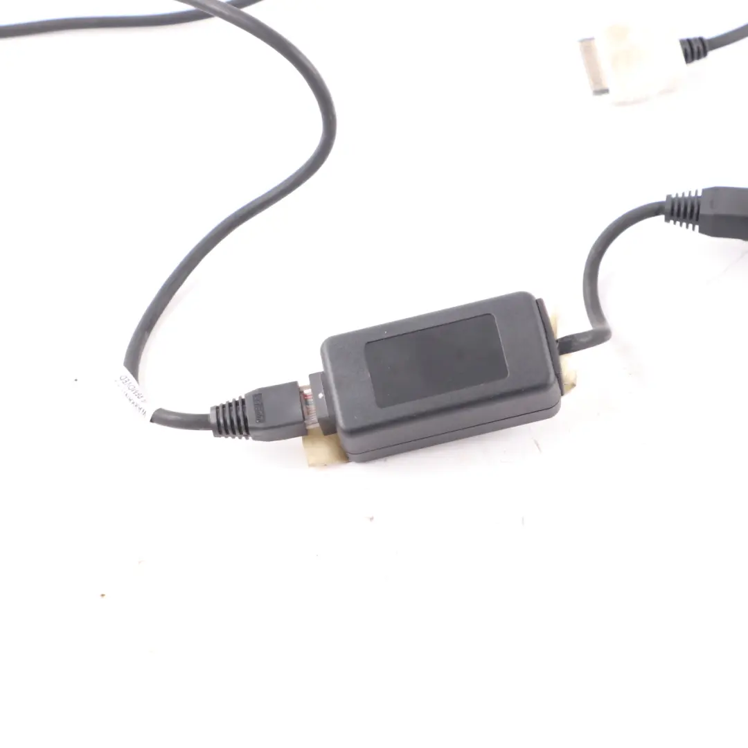  Multimedia Module Mercedes W204 Ipod Connection Interface Unit - SKU A0048270345 - Part number A0048270345