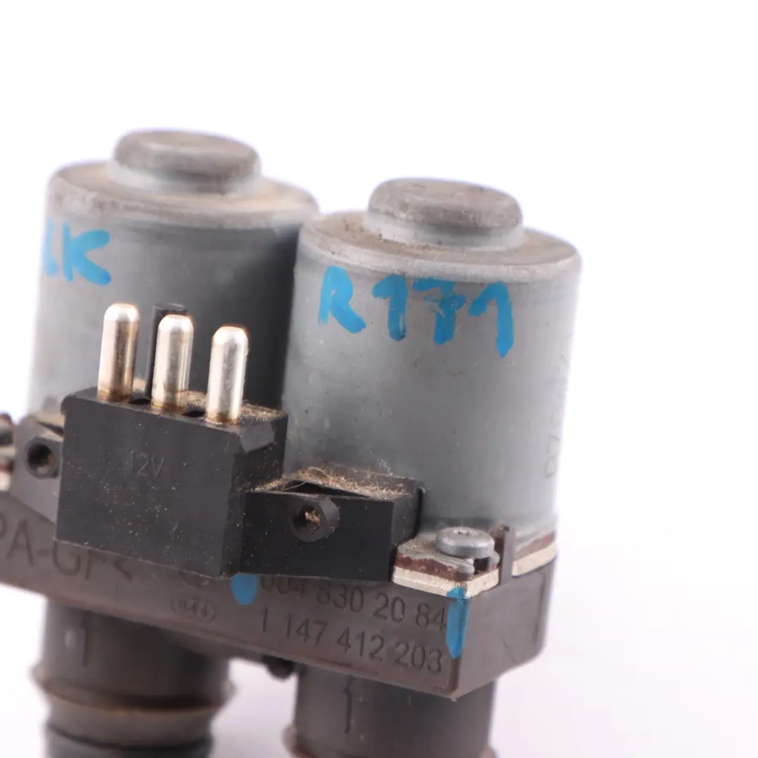 Mercedes SLK R171 W210 Water Heater Valve Pump Control Unit - SKU A0048302084 - Part number A0048302084