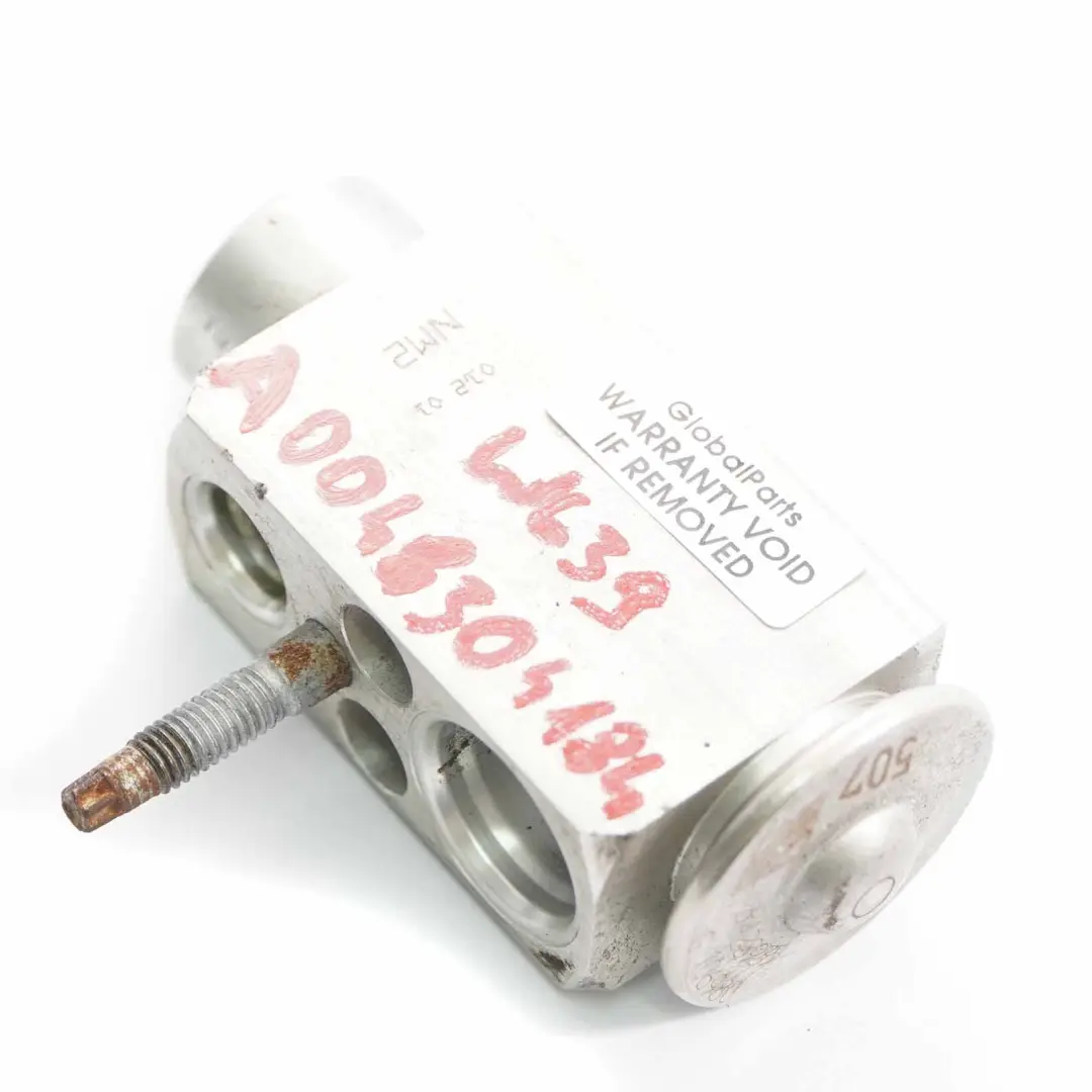 Válvula Expansión A/C Válvula Aire Acondicionado para Mercedes Vito W639 con número de pieza A0048304184 Mercedes Vito W639 Válvula Expansión A/C Válvula Aire Acondicionado - SKU A0048304184 - Número de pieza A0048304184