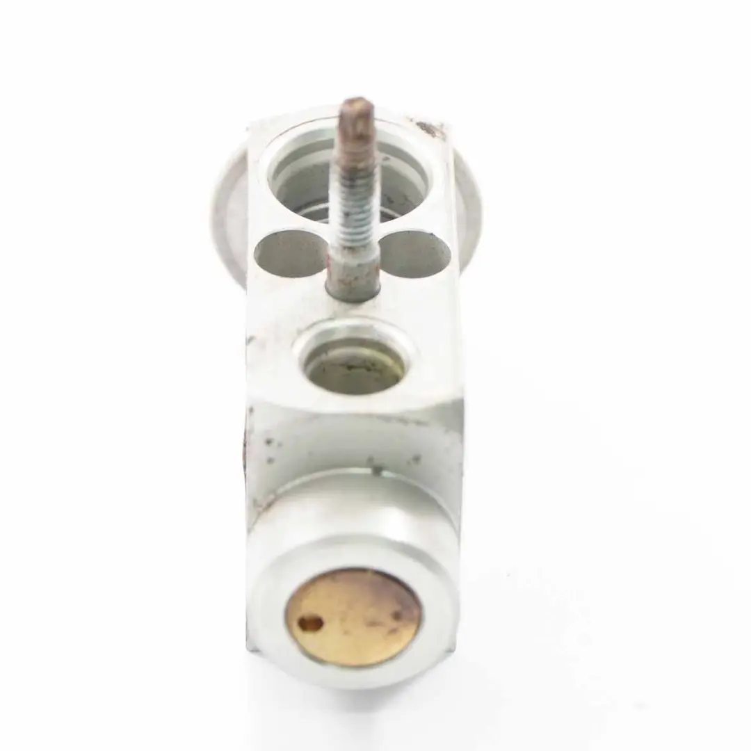 Valve d'expansion A/C Valve climatisation pour Mercedes Vito Viano W639 à propos du numéro de pièce A0048304184 Mercedes Vito Viano W639 Valve d'expansion A/C Valve climatisation - SKU A0048304184 - Numéro de pièce A0048304184