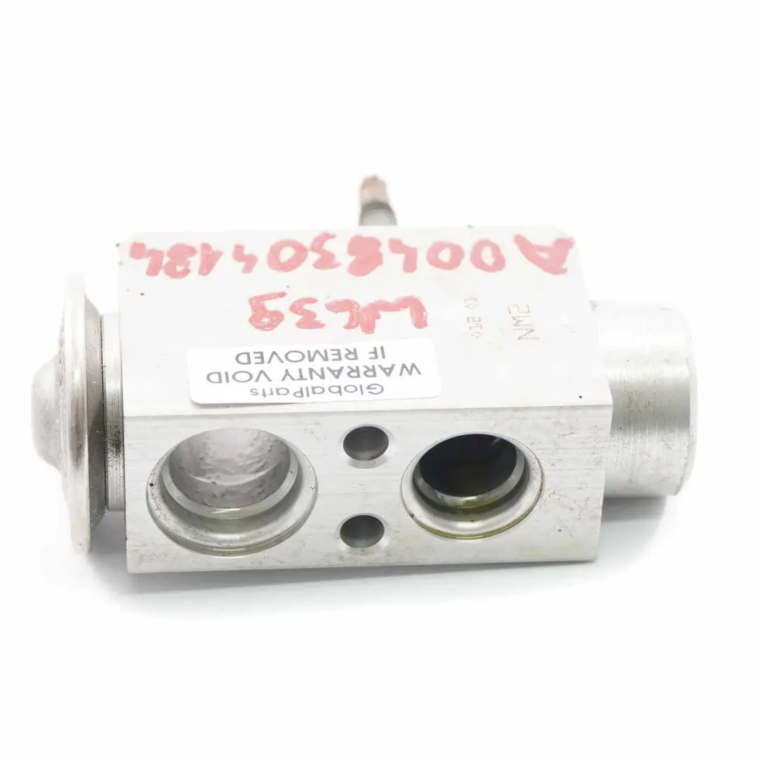 Valve d'expansion A/C Valve climatisation pour Mercedes Vito Viano W639 à propos du numéro de pièce A0048304184 Mercedes Vito Viano W639 Valve d'expansion A/C Valve climatisation - SKU A0048304184 - Numéro de pièce A0048304184