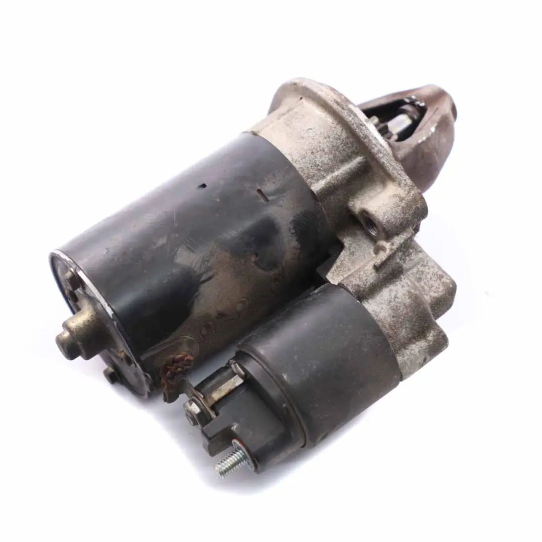 arranque Mercedes W163 R170 W210 W901 Motor Diesel Actuador para Motor con número de pieza A0051510601 Motor arranque Mercedes W163 R170 W210 W901 Motor Diesel Actuador - SKU A0051510601 - Número de pieza A0051510601