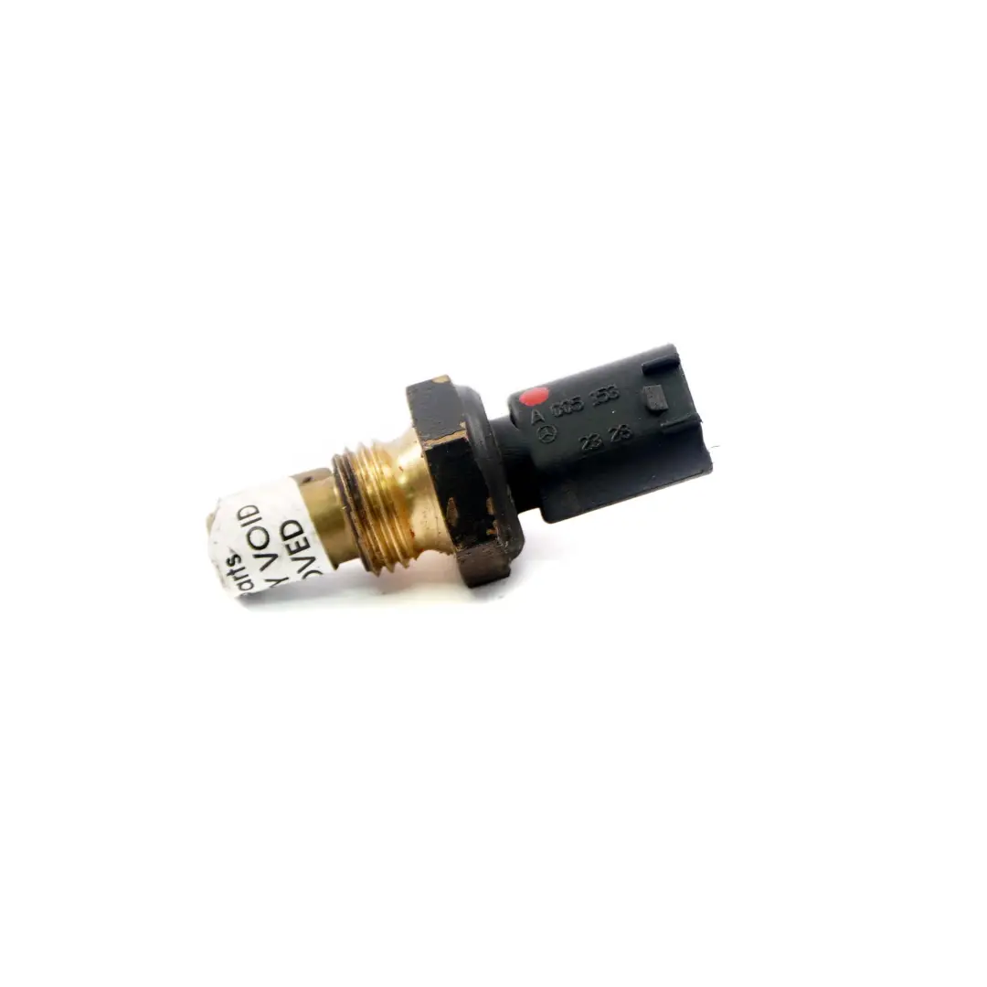 Sensore Temperatura Mercedes W204 W221 Acqua Refrigerante per con numero di parte A0051532328 Sensore Temperatura Mercedes W204 W221 Acqua Refrigerante - SKU A0051532328 - Numero di parte A0051532328