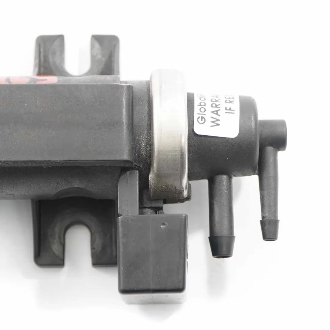 OM640 Válvula solenoide vacío Convertidor de presión para Mercedes W169 con número de pieza A0051535528 Mercedes W169 OM640 Válvula solenoide vacío Convertidor de presión - SKU A0051535528 - Número de pieza A0051535528
