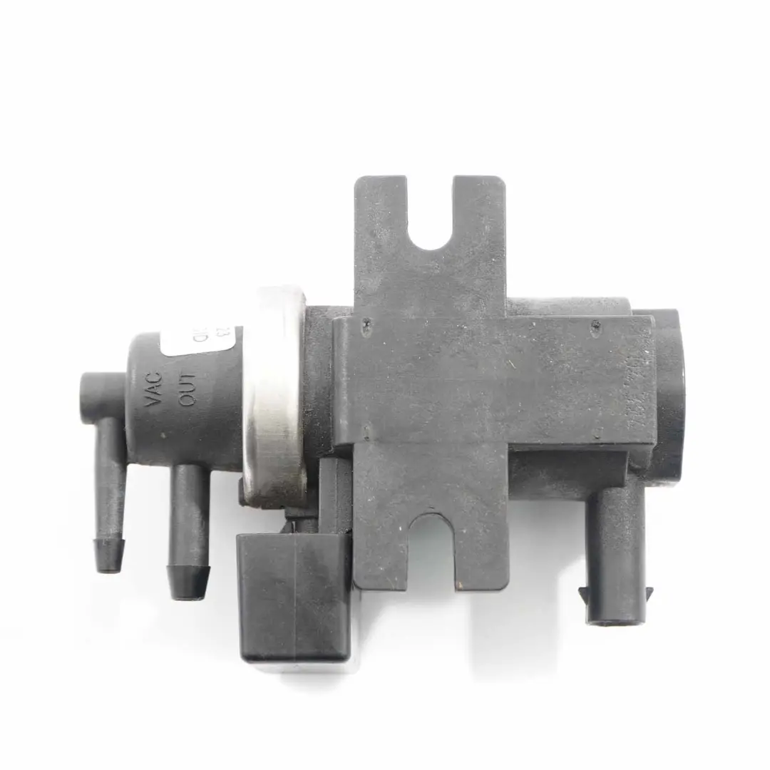 Mercedes W169 OM640 Válvula solenoide vacío Convertidor de presión - SKU A0051535528 - Número de pieza A0051535528