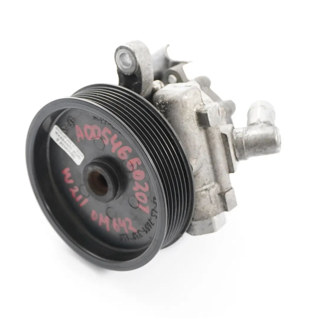 OM642 Pompa del servosterzo Unità idraulica per Mercedes W211 con numero di parte A0054660301 Mercedes W211 OM642 Pompa del servosterzo Unità idraulica - SKU A0054660301 - Numero di parte A0054660301