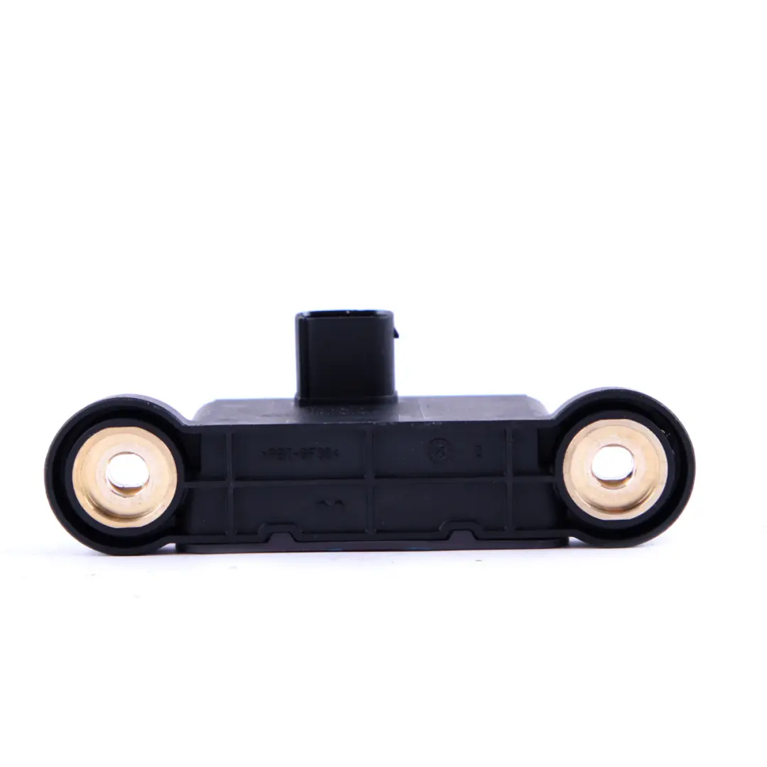 Yaw Rotation Rate Acceleration Sensor Module to Mercedes W204 with Part number A0055421818 Mercedes W204 Yaw Rotation Rate Acceleration Sensor Module - SKU A0055421818 - Part number A0055421818
