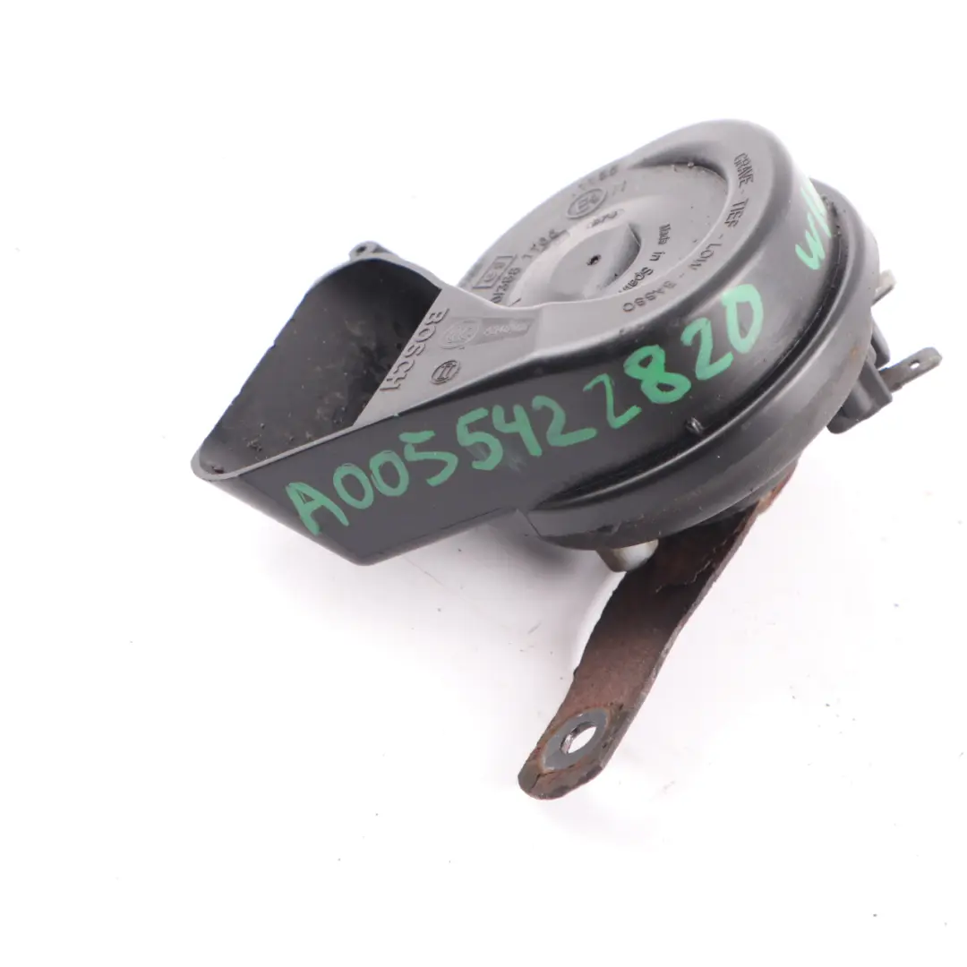 Klakson Sygnał Dźwiękowy Fanfara do Mercedes ML W164 W169 W203 o numerze A0055422820 Mercedes ML W164 W169 W203 Klakson Sygnał Dźwiękowy Fanfara - SKU A0055422820 - Numer Części A0055422820