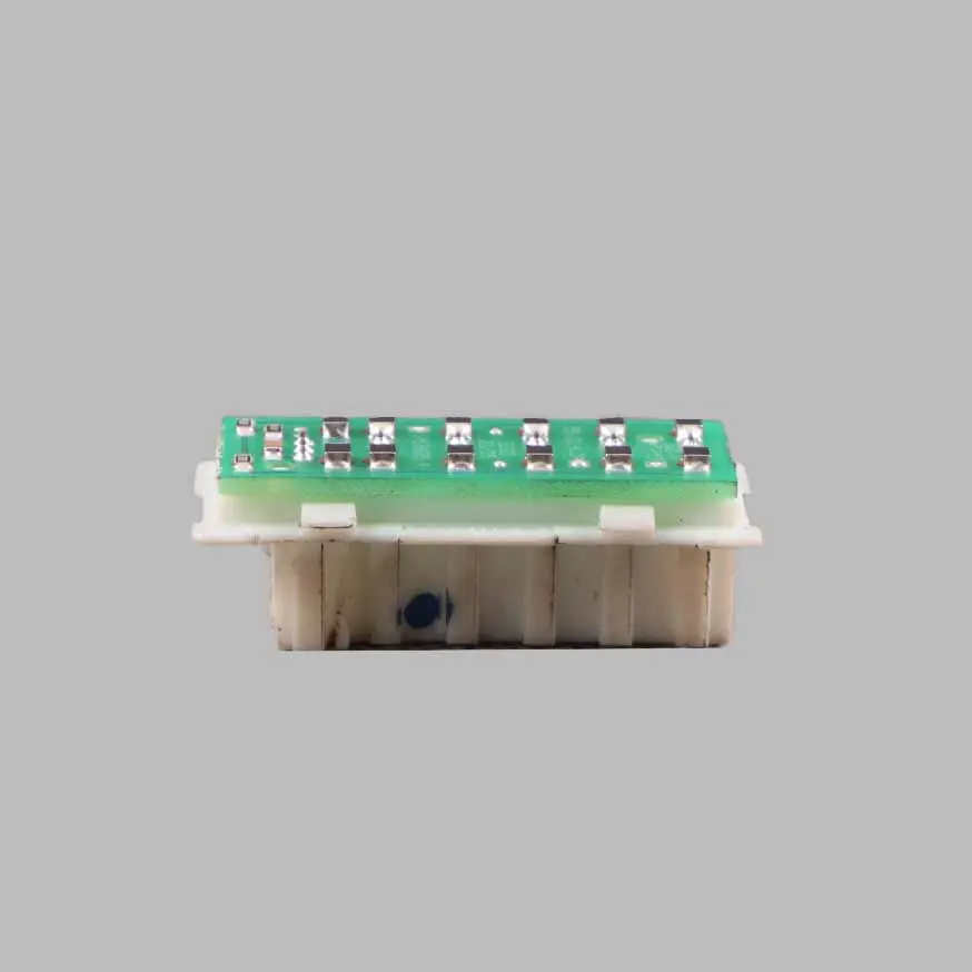 Distributeur d'énergie Mercedes W204 W212 W906 bloc puissance - SKU A0055461040 - Numéro de pièce A0055461040