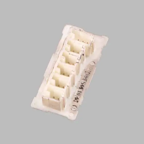  Energy Distributor Mercedes W204 W212 W906 Power Block Control Unit - SKU A0055461040 - Part number A0055461040