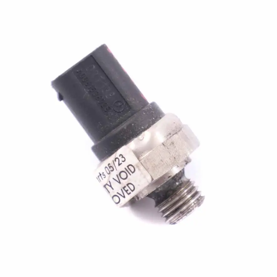 Mercedes ML W164 W203 W204 W639 OM611 Sensor presión combustible - SKU A0061536028 - Número de pieza A0061536028