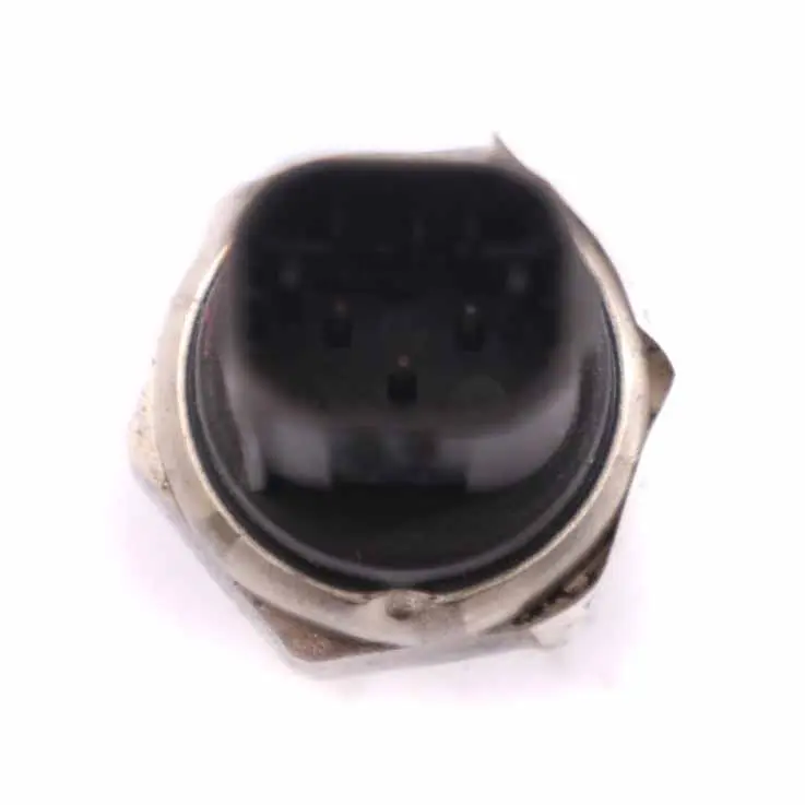 Mercedes ML W164 W203 W204 W212 Capteur Pression Carburant OM611 - SKU A0061536028 - Numéro de pièce A0061536028