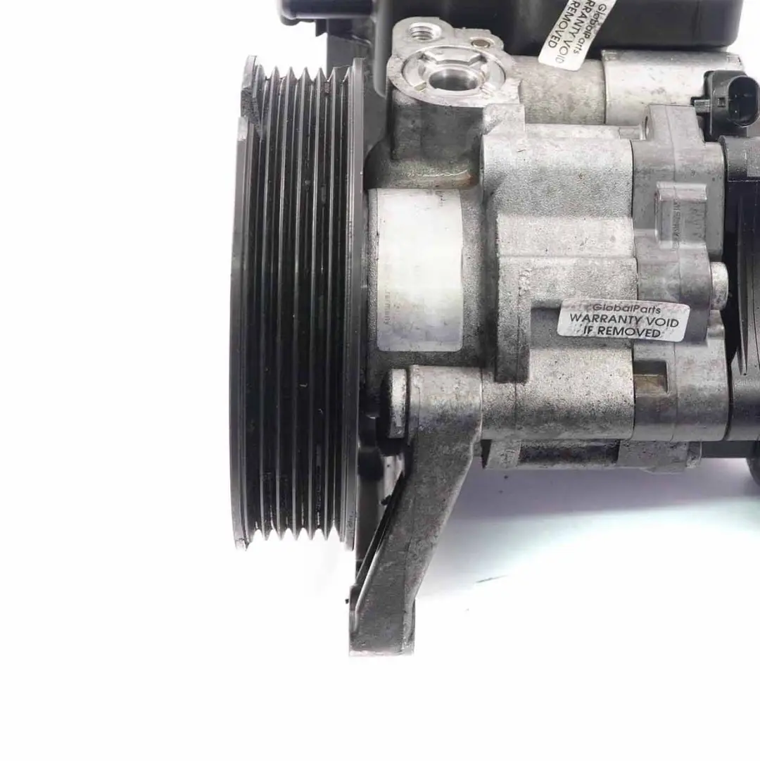 Steering Pump Mercedes W204 OM651 Diesel Mechanical Oil Unit to Power with Part number A0064662601 Power Steering Pump Mercedes W204 OM651 Diesel Mechanical Oil Unit - SKU A0064662601 - Part number A0064662601