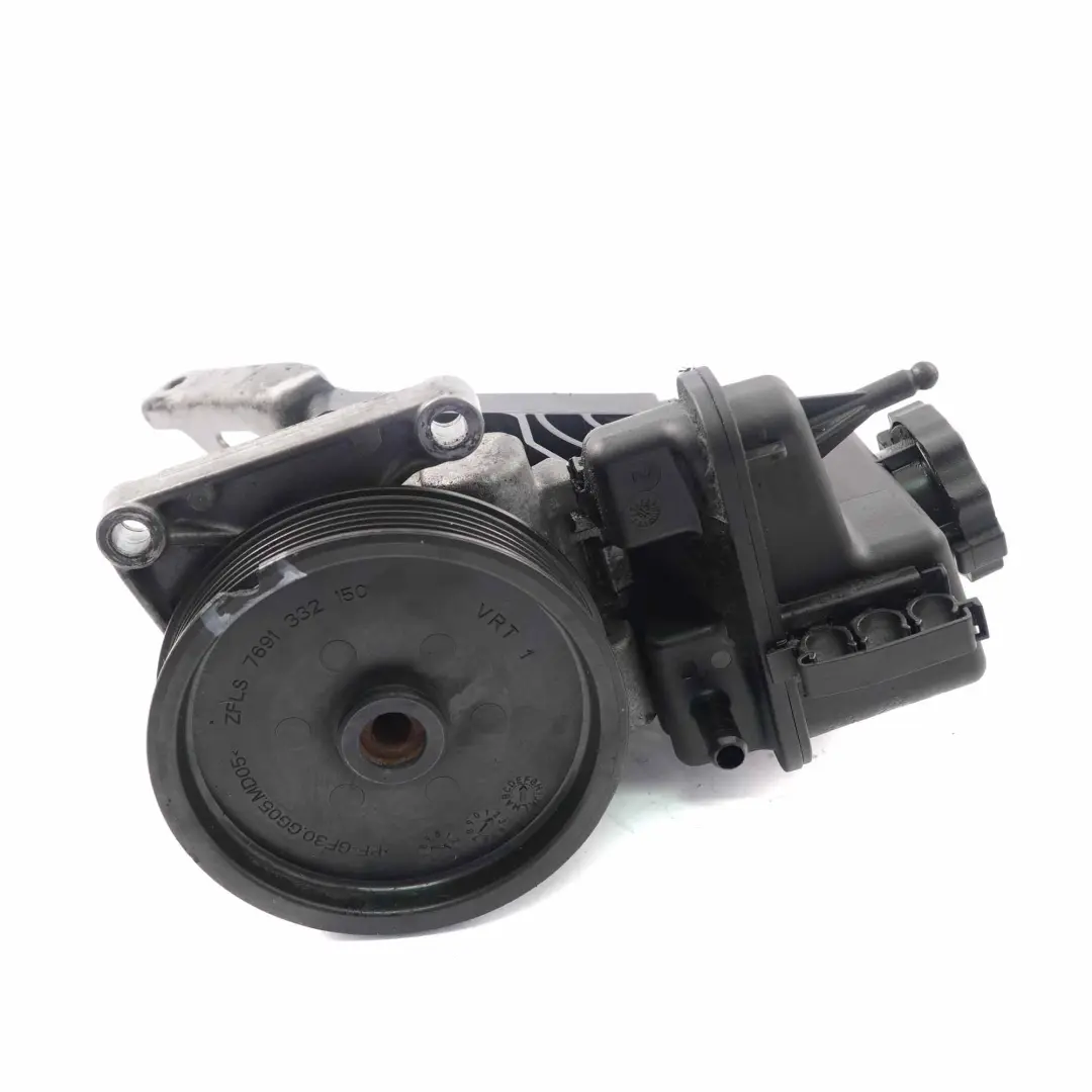 Power Steering Pump Mercedes W204 OM651 Diesel Mechanical Oil Unit - SKU A0064662601 - Part number A0064662601