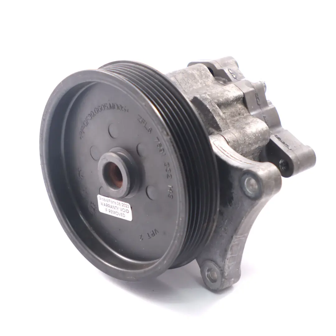 M271 Servolenkungspumpe Hydraulikeinheit für Mercedes W204 mit Teilenummer A0064664301 Mercedes W204 M271 Servolenkungspumpe Hydraulikeinheit - SKU A0064664301 - Teilenummer A0064664301