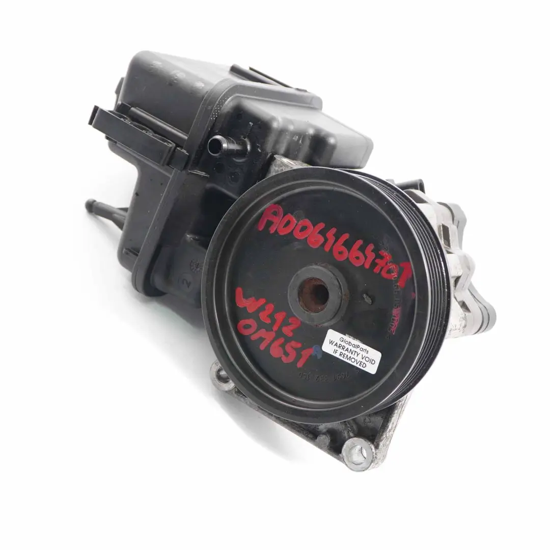 Pompe de direction assistée Mercedes W212 OM651 Diesel Unité d'huile mécanique pour à propos du numéro de pièce A0064664701 Pompe de direction assistée Mercedes W212 OM651 Diesel Unité d'huile mécanique - SKU A0064664701 - Numéro de pièce A0064664701