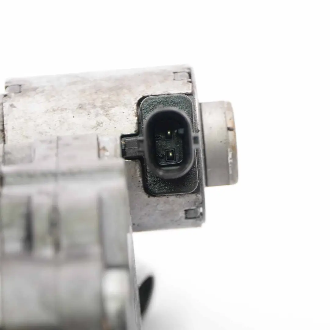 Steering Pump Mercedes W639 OM642 Diesel Mechanical Oil Unit to Power with Part number A0064665201 Power Steering Pump Mercedes W639 OM642 Diesel Mechanical Oil Unit - SKU A0064665201 - Part number A0064665201