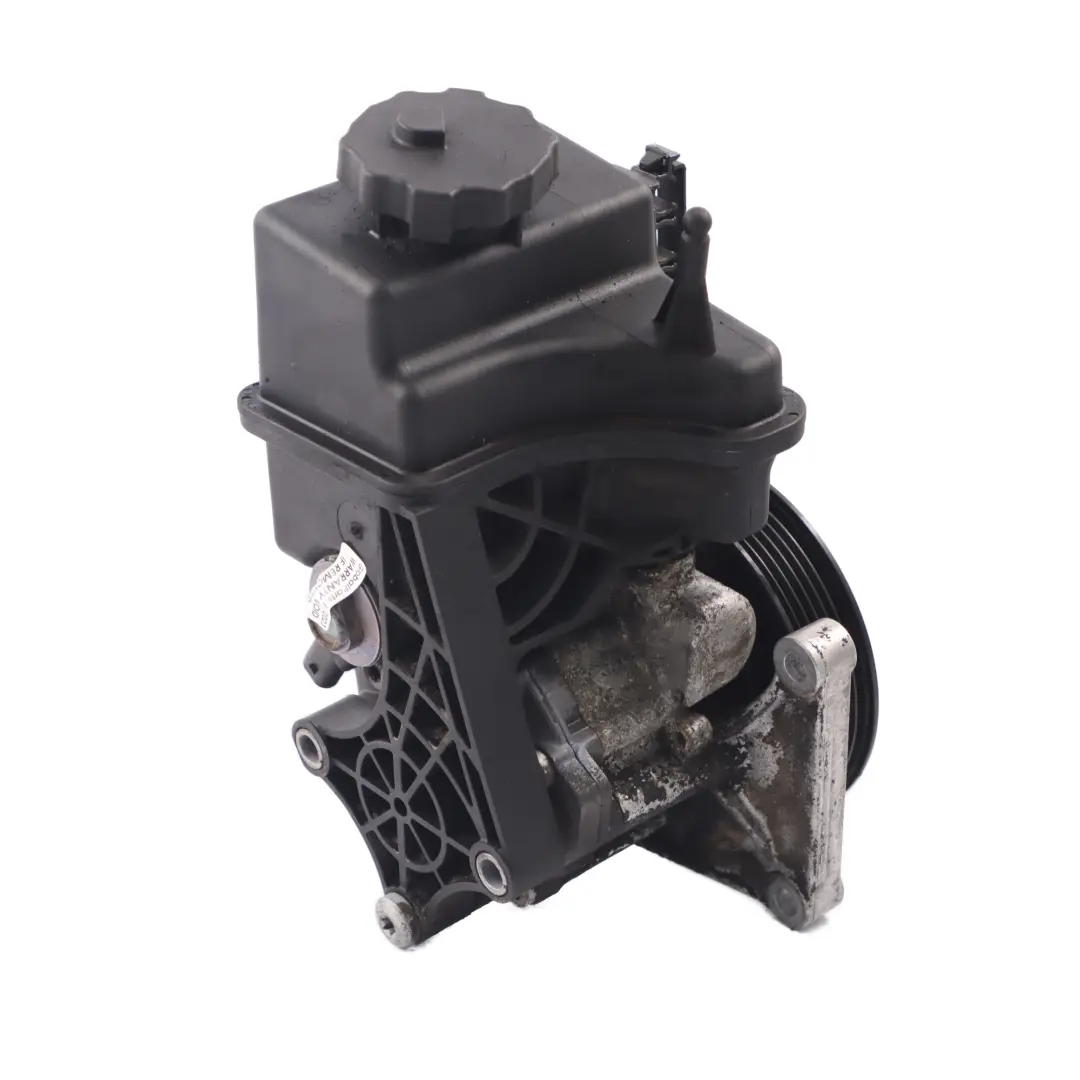  Bomba de dirección asistida Mercedes W639 W906 OM651 mecánica aceite - SKU A0064666601 - Número de pieza A0064666601