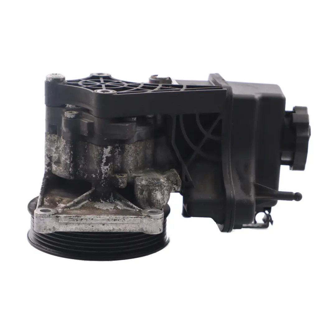 Steering Pump Mercedes W639 W906 OM651 Mechanical Oil Unit to Power with Part number A0064666601 Power Steering Pump Mercedes W639 W906 OM651 Mechanical Oil Unit - SKU A0064666601 - Part number A0064666601