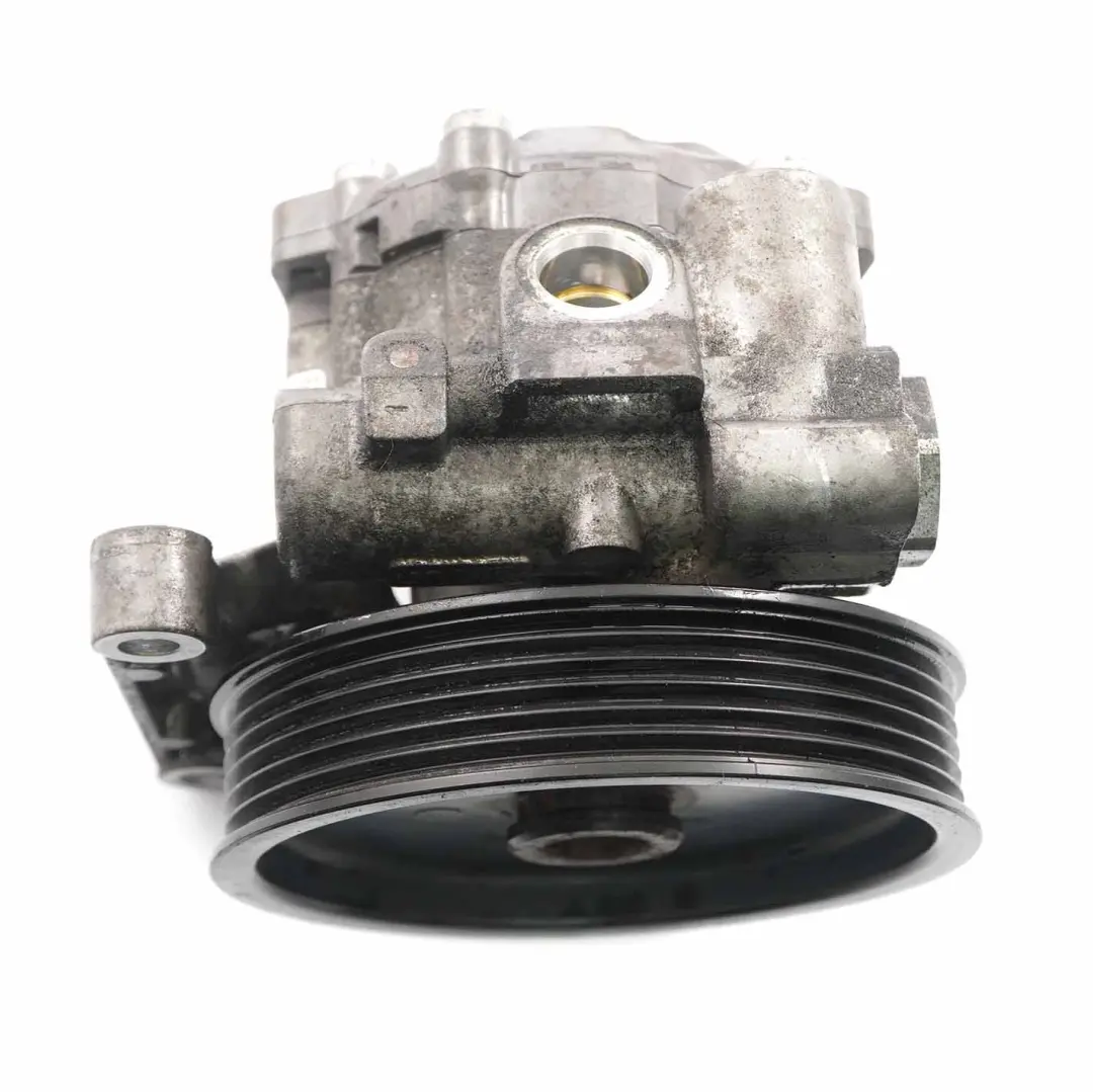  Pompe direction assistée Mercedes W639 W906 Diesel d'huile mécanique A0064661701 - SKU A0064667801-3 - Numéro de pièce A0064667801
