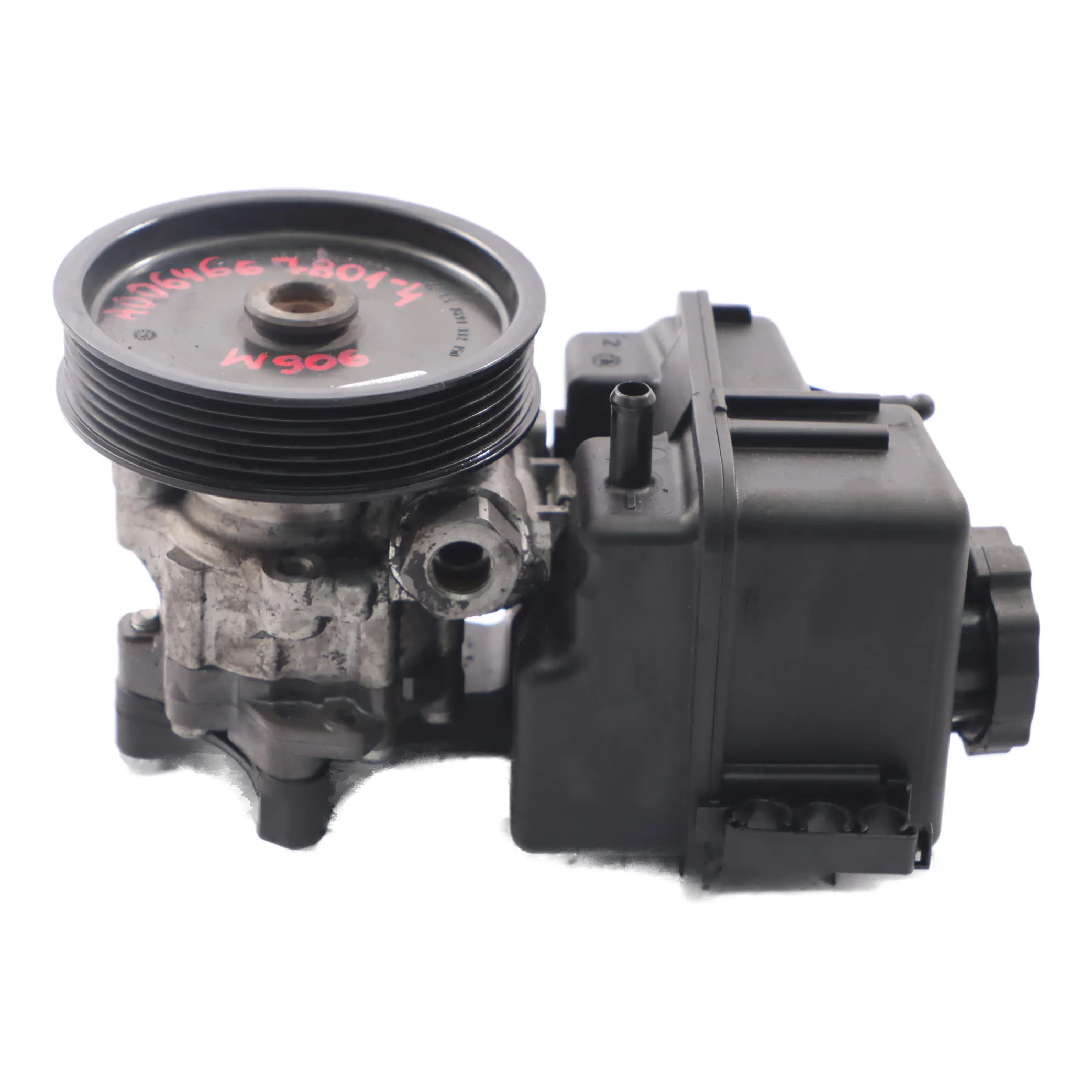 Pompe de direction assistée Mercedes W639 W906 OM651 Réservoir pompe A0064661701