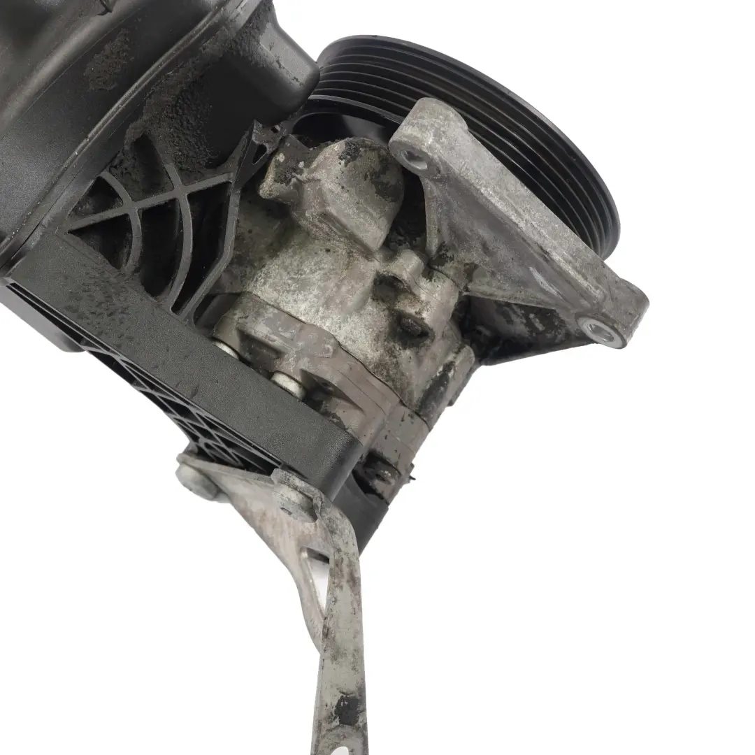 Unidad mecánica aceite Bomba dirección asistida para Mercedes W639 W906 Diesel con número de pieza A0064667801 Mercedes W639 W906 Diesel Unidad mecánica aceite Bomba dirección asistida - SKU A0064667801 - Número de pieza A0064667801