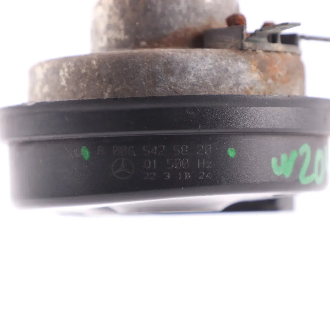 Horn Signal Mercedes W204 W212 Fanfare High Tone Siren 510Hz to with Part number A0065425820 Horn Signal Mercedes W204 W212 Fanfare High Tone Siren 510Hz - SKU A0065425820 - Part number A0065425820