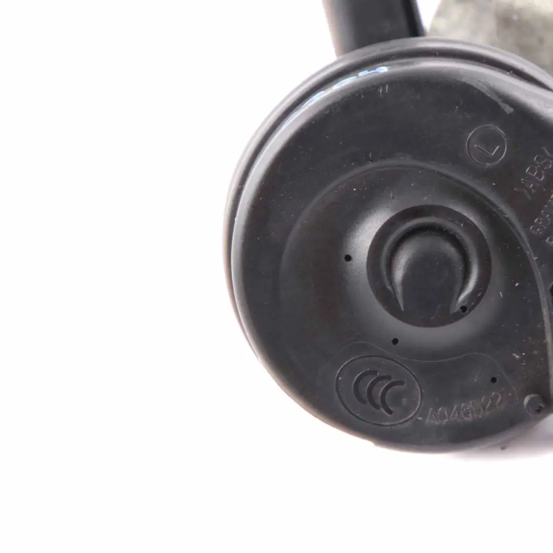 Klaxon Mercedes W204 W212 W218 Fanfare Sirène basse 400Hz pour à propos du numéro de pièce A0065429220 Klaxon Mercedes W204 W212 W218 Fanfare Sirène basse 400Hz - SKU A0065429220 - Numéro de pièce A0065429220