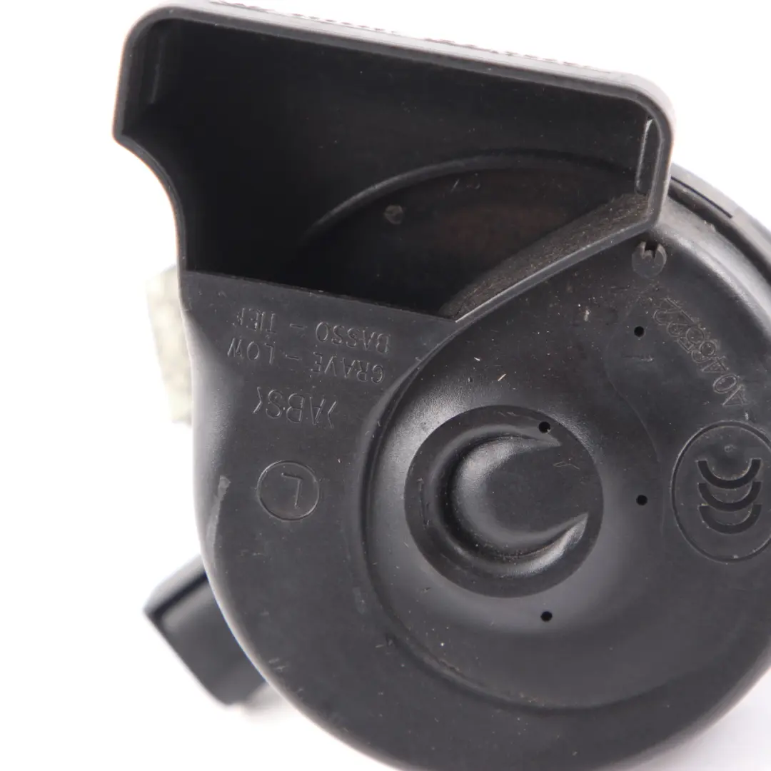 Horn Signal Mercedes W204 W212 W218 Fanfare Low Tone Siren 400Hz to with Part number A0065429220 Horn Signal Mercedes W204 W212 W218 Fanfare Low Tone Siren 400Hz - SKU A0065429220 - Part number A0065429220