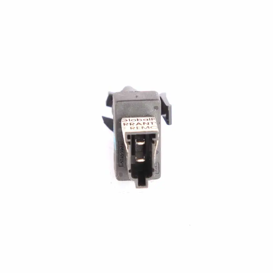 Mercedes W169 W203 W204 W212 W245 Sensor Embrague Interruptor Pedal - SKU A0065451014 - Número de pieza A0065451014