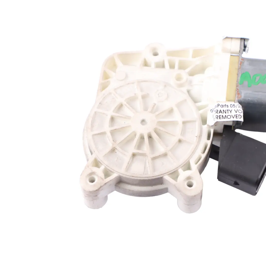 Mercedes Vito W639 Window Lifter Motor Front Right O/S Door Actuator - SKU A0068204742-1 - Part number A0068204742