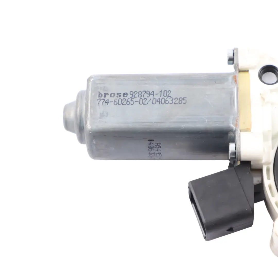 Mercedes Vito W639 Moteur lève-vitre actionneur porte avant droite - SKU A0068204742-1 - Numéro de pièce A0068204742